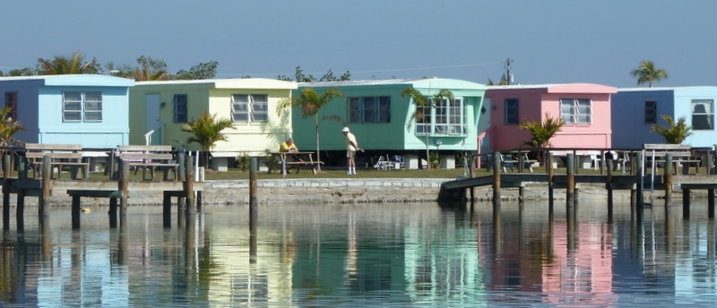 Florida cottages on beach inlet